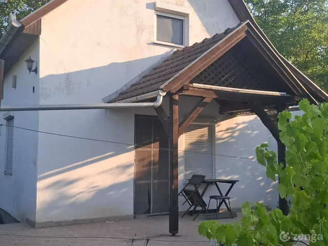 Eladó mezőgazdasági ingatlan Szeged, Baktói kiskertek 72 nm