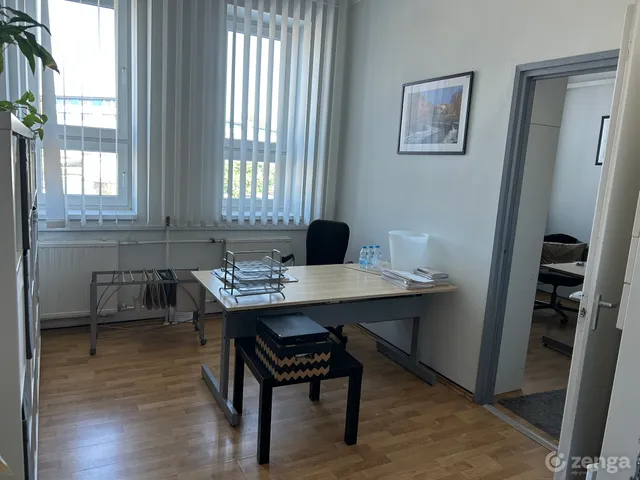 Eladó kereskedelmi és ipari ingatlan Győr 24 nm