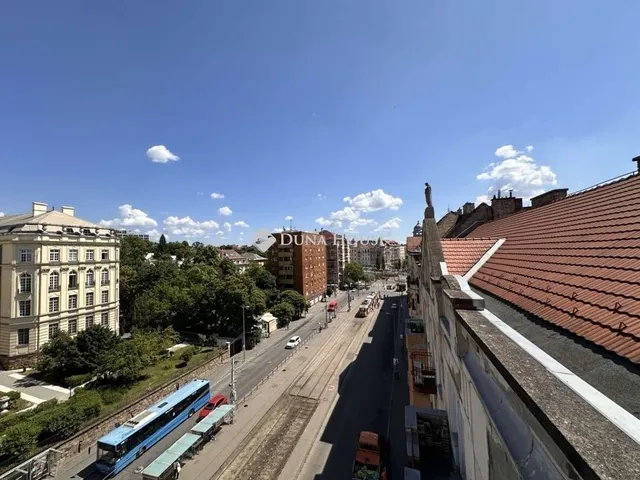 Eladó lakás Budapest XI. kerület 101 nm