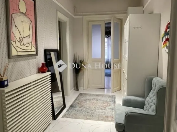 Eladó lakás Budapest VI. kerület, Nagykörúton kívüli terület 94 nm