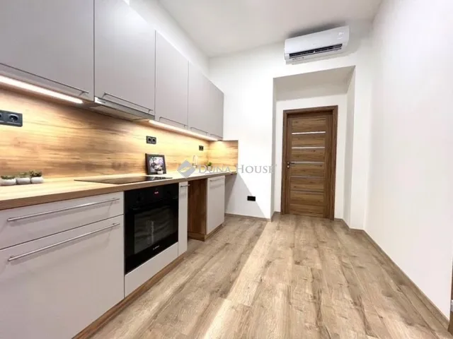 Eladó lakás Budapest VI. kerület 46 nm