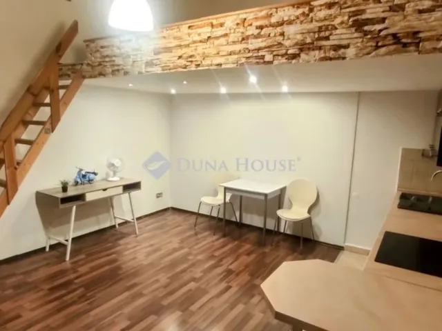 Eladó lakás Budapest VI. kerület 54 nm