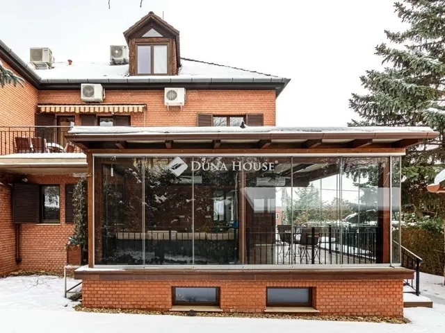 Eladó ház Budapest XI. kerület 340 nm