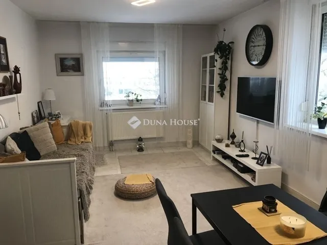 Eladó lakás Székesfehérvár 63 nm