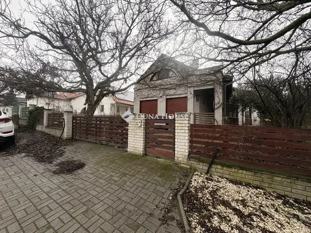 Eladó ház Budajenő 248 nm