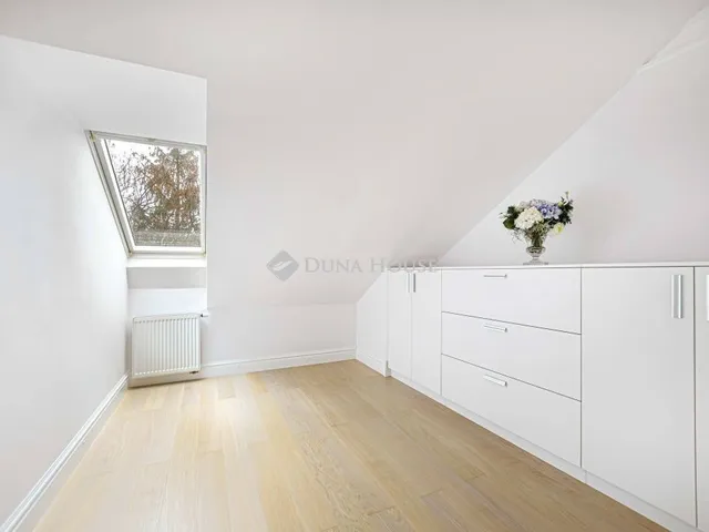 Eladó lakás Budapest II. kerület, Szemlőhegy 103 nm
