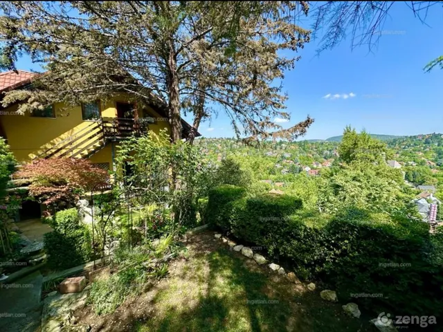 Eladó ház Budapest II. kerület, Erzsébettelek 76 nm