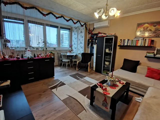 Eladó lakás Budapest XXI. kerület, Csepel Belváros, Kiss János altábornagy utca 65 59 nm