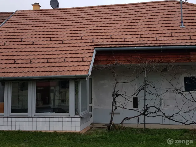 Eladó ház Martonvásár 64 nm