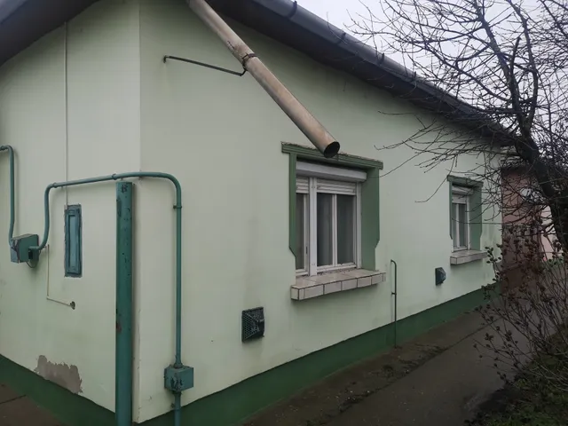 Eladó ház Kengyel 75 nm