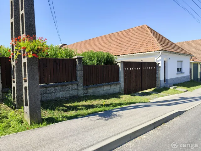 Eladó ház Pénzesgyőr 130 nm