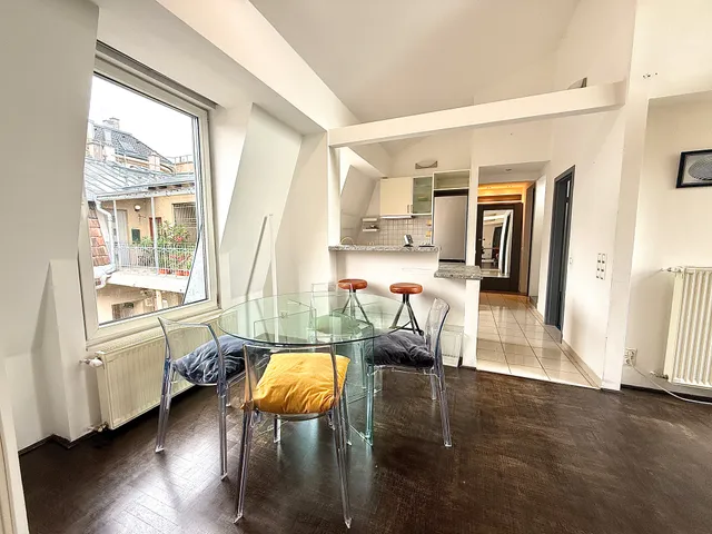 Kiadó lakás Budapest I. kerület, Zsolt utca 11 92 nm