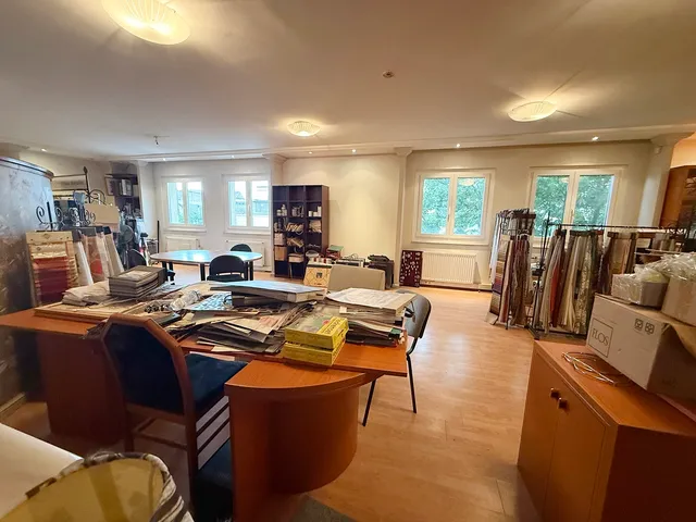 Kiadó kereskedelmi és ipari ingatlan Budapest XIII. kerület, Angyalföld 198 nm