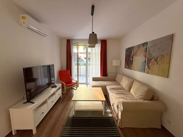 Eladó lakás Budapest VIII. kerület, Corvin negyed 45 nm