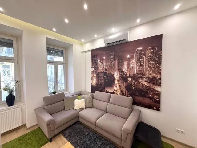 Eladó lakás Budapest V. kerület, Belváros 40 nm