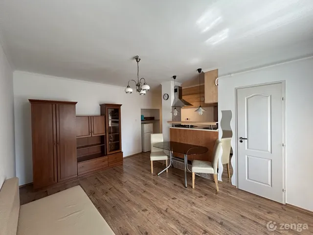 Eladó lakás Szeged, Belváros 30 nm