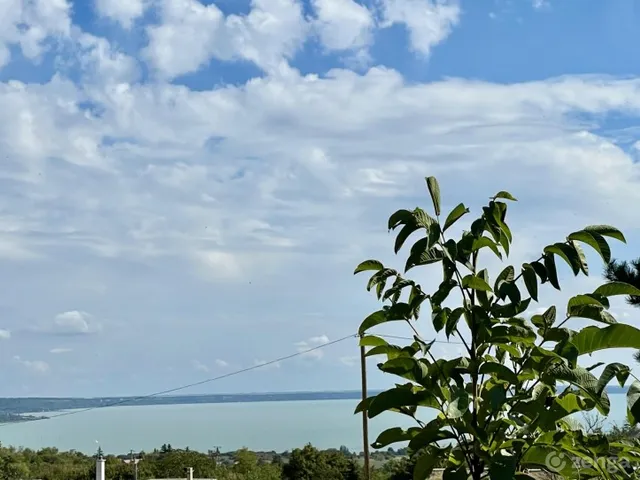 Eladó ház Balatonalmádi, Vöröshegy 103 nm