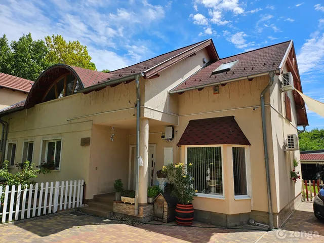 Eladó ház Budapest XXI. kerület, Csepel Kertváros 212 nm