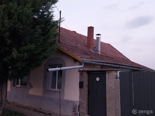 Eladó ház Mindszent 70 nm