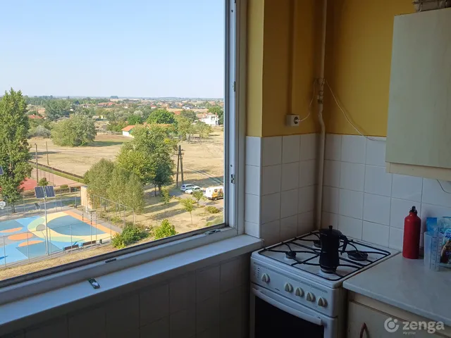 Eladó lakás Kiskunfélegyháza, Petőfi-lakótelep 50 nm
