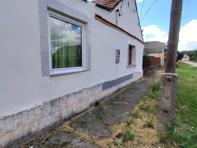 Eladó ház Géderlak 57 nm
