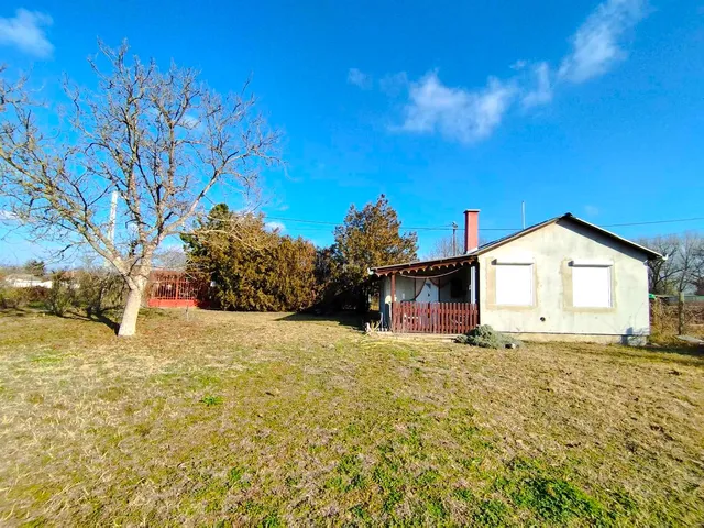 Eladó üdülő és hétvégi ház Kiskunhalas 49 nm