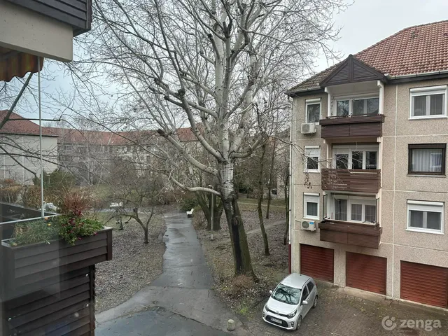 Eladó lakás Budapest III. kerület, Pók utcai lakótelep 39 nm