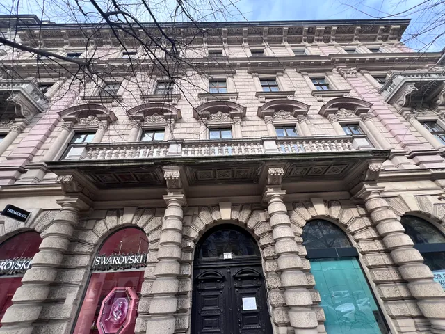 Eladó lakás Budapest VI. kerület, Nagykörúton belüli terület 126 nm