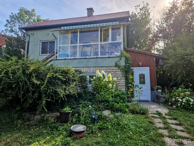 Eladó üdülő és hétvégi ház Szentendre 90 nm