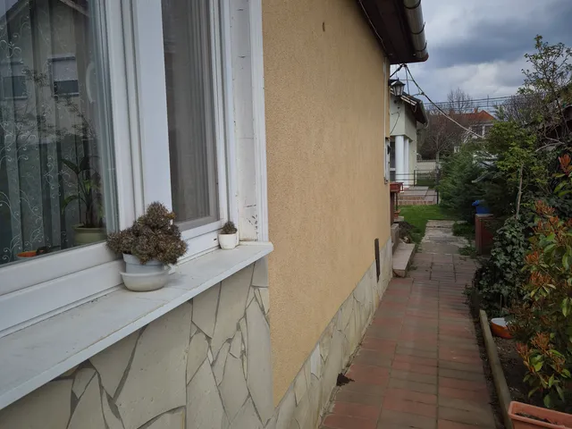 Eladó ház Debrecen, Lencztelep 80 nm