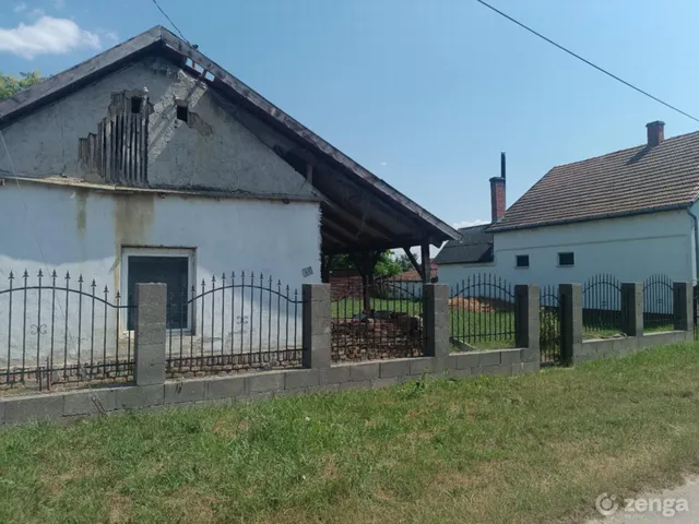 Eladó telek Abádszalók 525 nm