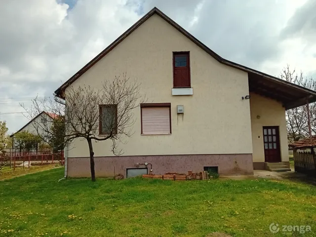 Eladó ház Berettyóújfalu, Berettyószentmárton 110 nm