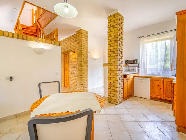 Eladó ház Budapest XVII. kerület, Rákoscsaba-Újtelep 217 nm