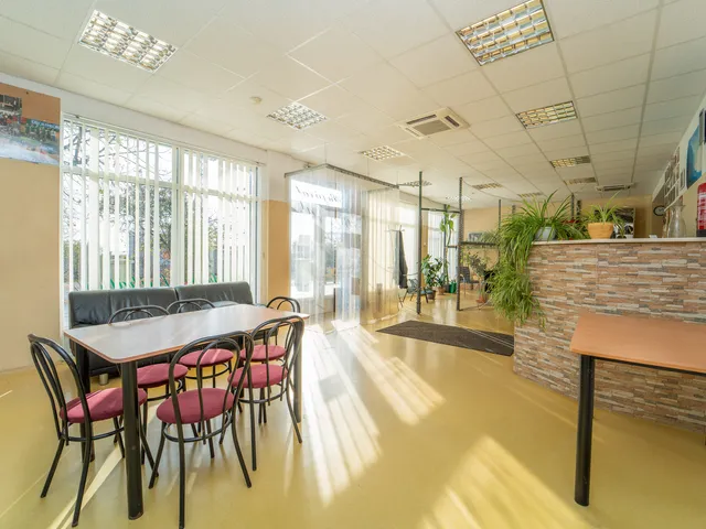 Eladó kereskedelmi és ipari ingatlan Kistarcsa, Raktár krt 600 nm