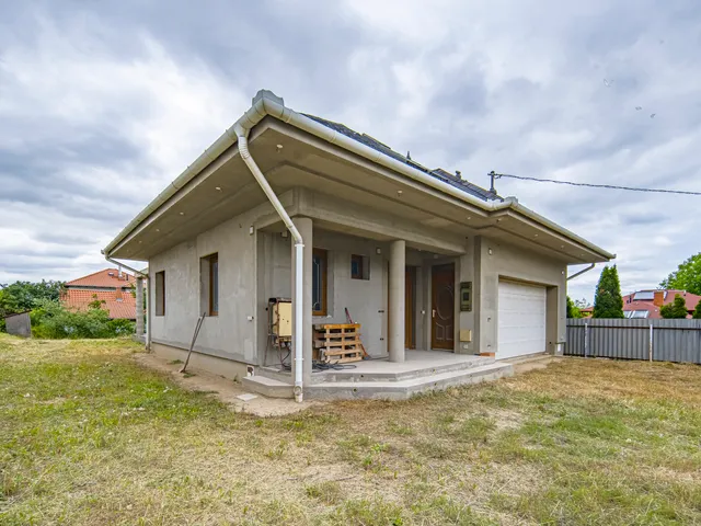 Eladó ház Budapest XVII. kerület, Rákoscsaba 280 nm