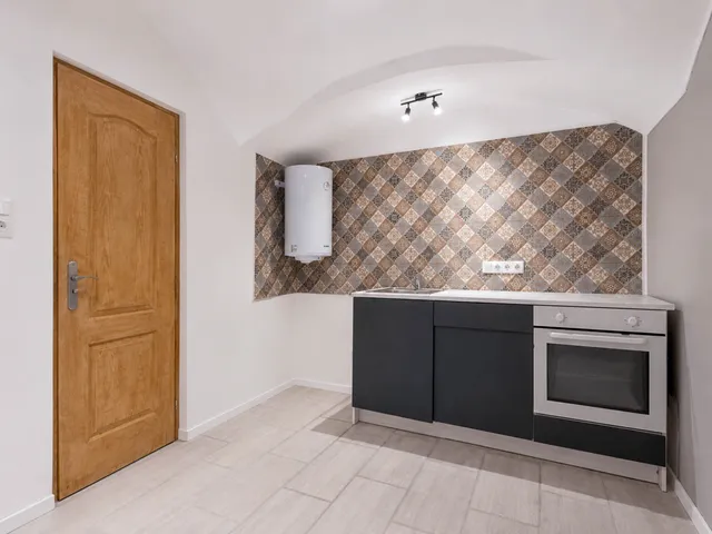 Eladó lakás Budapest VIII. kerület, Tisztviselőtelep 12 nm