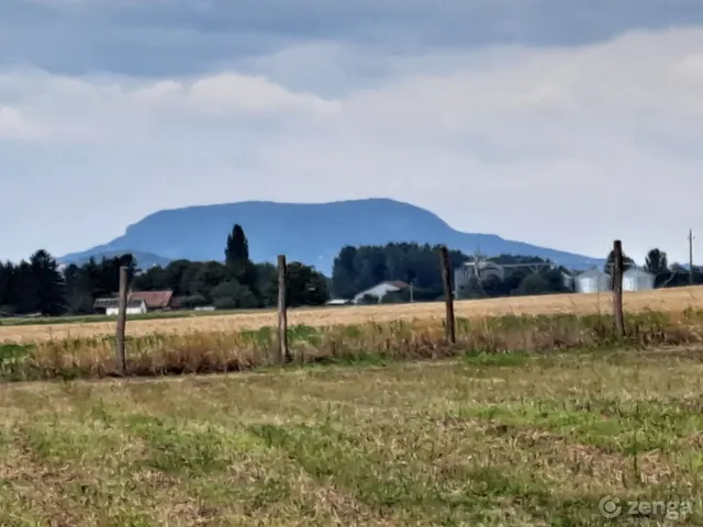 Eladó telek Lengyeltóti 11000 nm