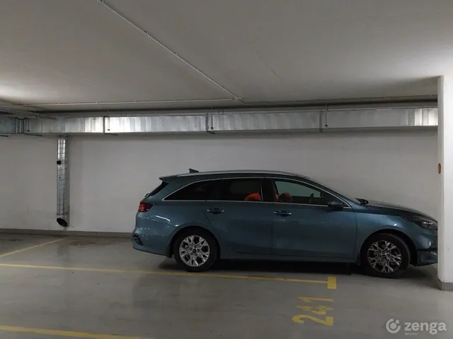 Eladó garázs Budapest XIII. kerület, Vizafogó 18 nm