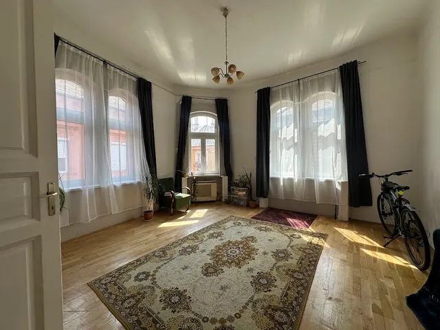 Eladó lakás Budapest VIII. kerület, Corvin negyed 69 nm