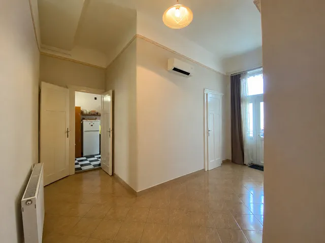 Eladó lakás Budapest VIII. kerület, Csarnoknegyed, Déri Miksa utca 103 nm