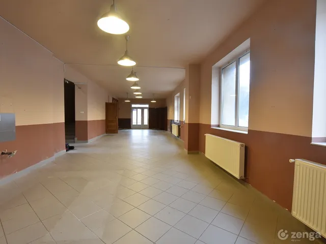 Eladó kereskedelmi és ipari ingatlan Dunakeszi, Fő út 73 129 nm