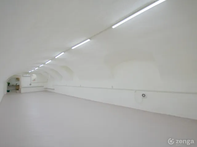 Eladó kereskedelmi és ipari ingatlan Budapest VI. kerület, Eötvös utca 20 195 nm