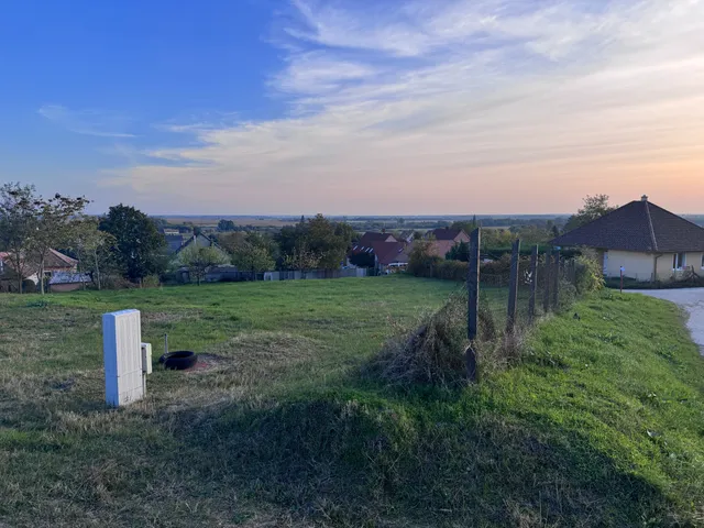 Eladó telek Pákozd 1187 nm