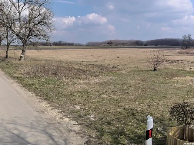 Eladó telek Dabas, Szőlőhegyi 4 3400 nm