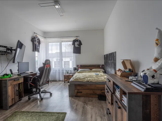 Eladó ház Monor 212 nm