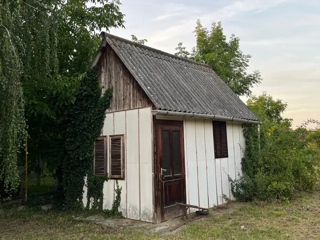 Eladó telek Gyöngyösfalu 1958 nm