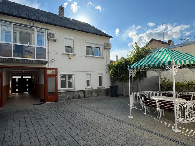 Eladó ház Szombathely, Kámon 185 nm