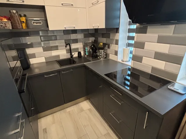 Eladó lakás Szombathely, Ifjúsági lakótelep 61 nm