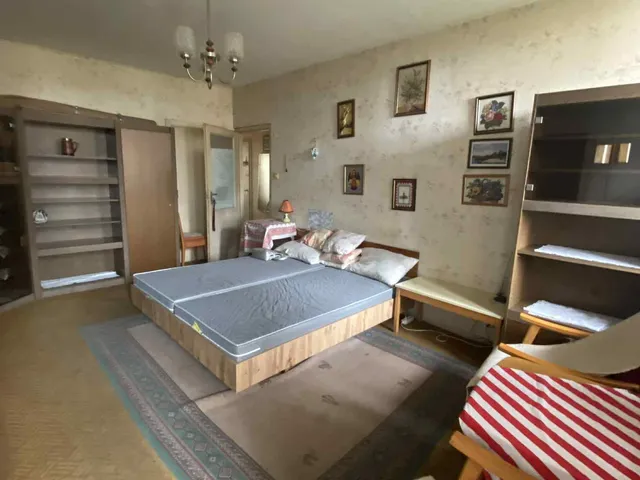 Eladó lakás Szombathely, Derkovits-lakótelep 56 nm