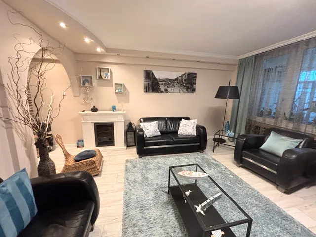 Eladó lakás Szombathely, Stromfeld-lakótelep 138 nm